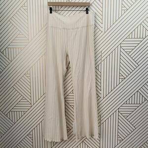 Offline by Aerie NWT OG Leggings Pant Flare Hi-Rise Ribbed cream lettuce hem XXL